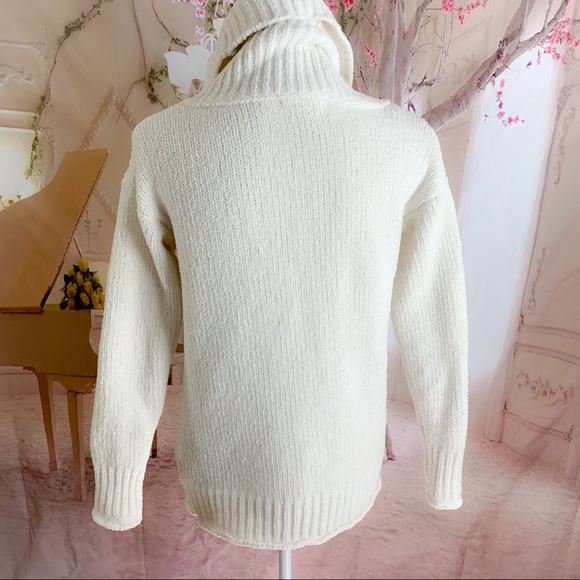 Moon & Madison Cozy Knit Turtleneck Sweater - Picture 6 of 10